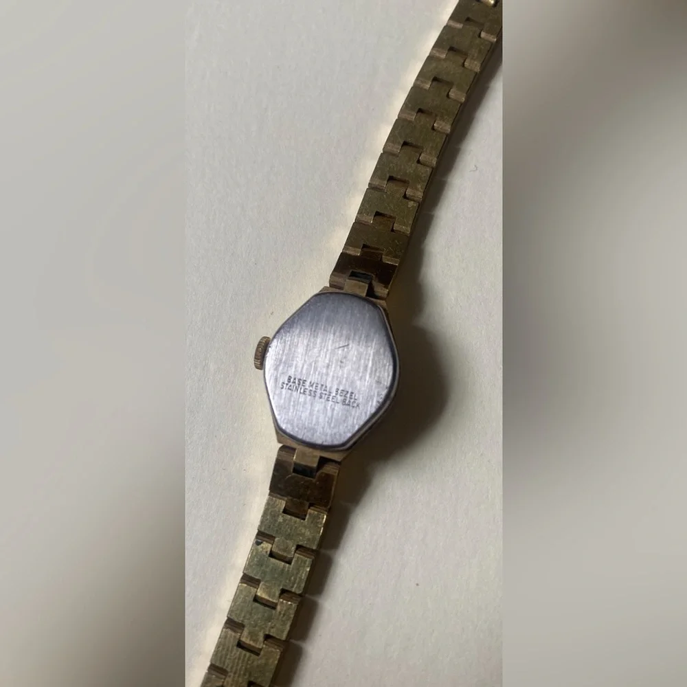 Gold Tone Benrus Women's Bracelet Watch Vintage Works